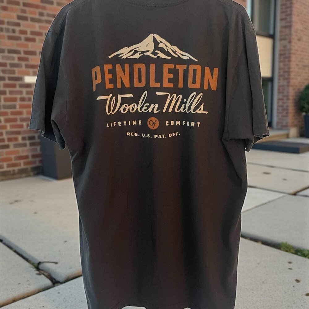 Pendleton Woolen Mills Black Graphic Logo Tee Shirt XL USA Outdoor